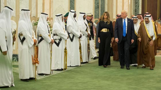  هل سيواجه ترامب احتمال عزله بعد عودة من اول جولة خارجية له؟! صورة رقم 9