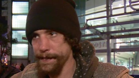 كيف تحول هذا المشرد الى بطل في هجوم مانشستر أرينا ؟! صورة رقم 1