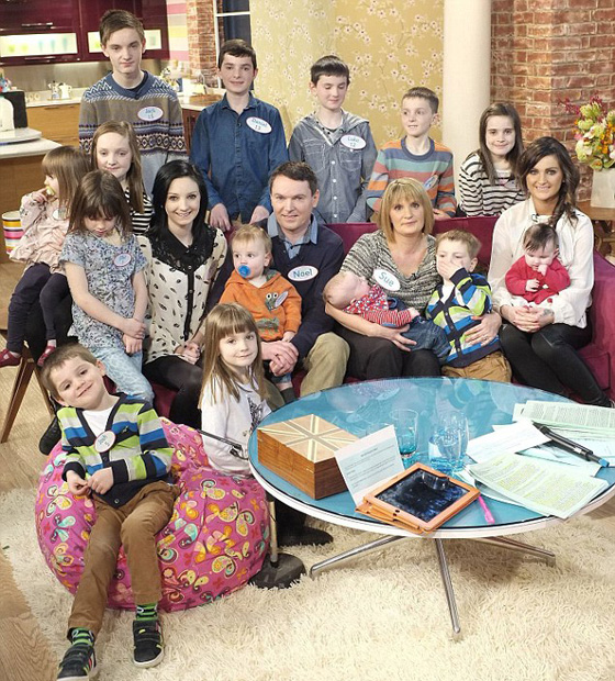  أكبر اسرة بريطانية تنتظر مولودها الـ20 وتؤكد: سيكون الأخير.. صورة رقم 9