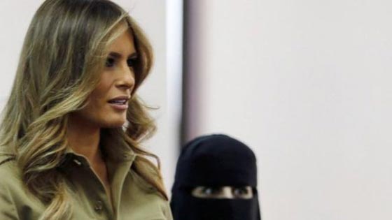 هذا هو السر وراء ارتداء ميلانيا غطاء رأس وملابس سوداء في الفاتيكان صورة رقم 2