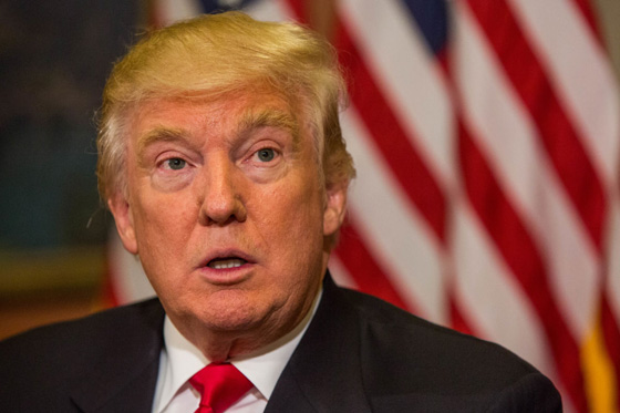 الرئيس الامريكي لشعبه: أحضرتُ معي مئات المليارات من الدولارات من الشرق الأوسط صورة رقم 5