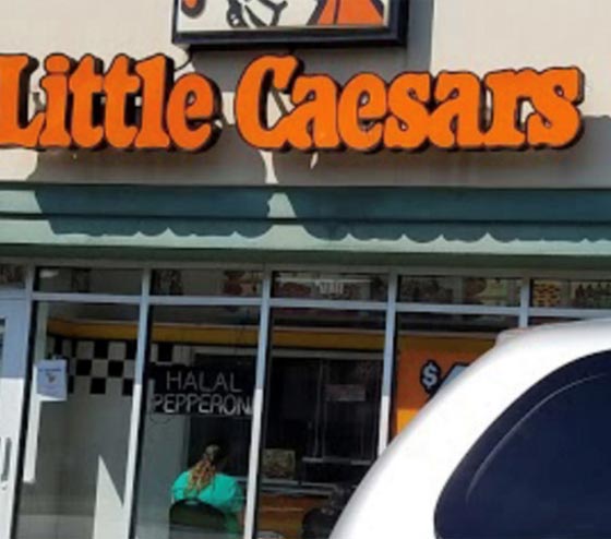 لهذا السبب مسلم يطالب سلسلة مطاعم شهيرة بـ100 مليون دولار!! صورة رقم 4