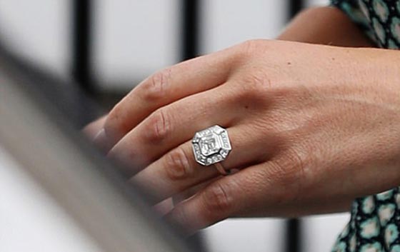 كيف تحولت 13 دولار في يد امرأة الى كنز يقدر بنصف مليون دولار؟ صورة رقم 1