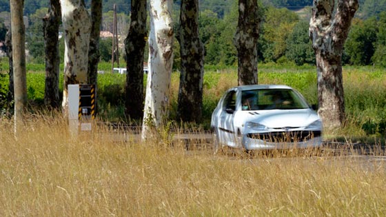 طفل فرنسي يبلغ الشرطة عن والده السائق الثمل  صورة رقم 1
