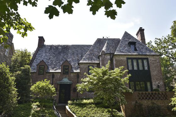 اوباما يقع ضحية استغلال عندما قرر شراء المنزل الذي يقيم فيه! صورة رقم 1