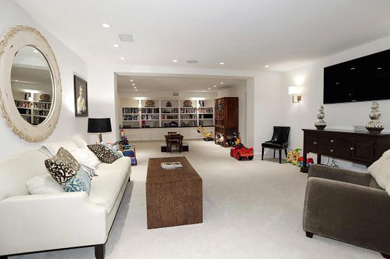 اوباما يقع ضحية استغلال عندما قرر شراء المنزل الذي يقيم فيه! صورة رقم 2