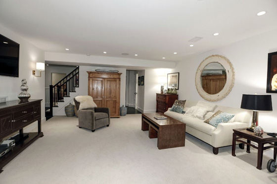 اوباما يقع ضحية استغلال عندما قرر شراء المنزل الذي يقيم فيه! صورة رقم 22