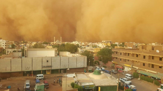  ظاهرة الهبوب تعود وتعصف بالخرطوم وتحولها الى مدينة اشباح.. صور صورة رقم 8