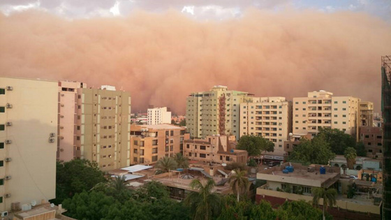  ظاهرة الهبوب تعود وتعصف بالخرطوم وتحولها الى مدينة اشباح.. صور صورة رقم 12