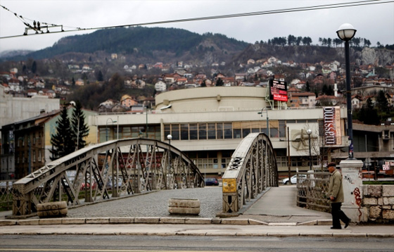 فنادق ومتاجر تبنى على مساجد طالما رسمت الوجه التاريخي للبوسنة.. صور صورة رقم 2