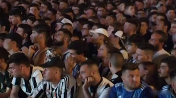 ايطاليا: الخوف من قنبلة صوتية يسبب بسقوط 600 جريح صورة رقم 3