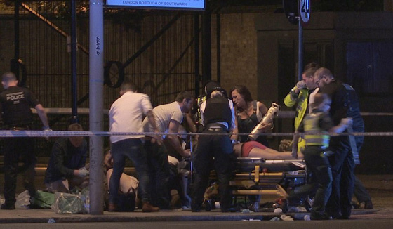 الشرطة البريطانية: منفذو هجوم لندن ارادوا استئجار شاحنة تزن 7.5 طن صورة رقم 14