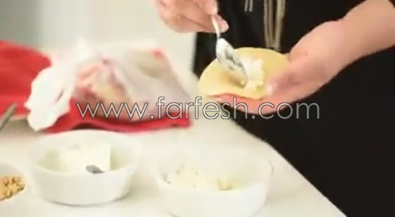 متحدث الجيش الإسرائيلي يستفز المسلمين بالقطايف.. فيديو صورة رقم 2