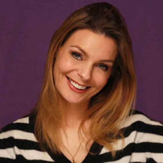 ممثلة افلام اباحية ترشحت للانتخابات النيابية الفرنسية وتؤكد عدم خجلها من ماضيها! صورة رقم 4