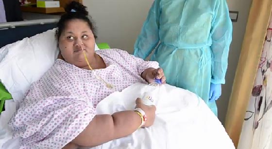 واخيرا: تحسن حالة المصرية ايمان احمد صاحبة النصف طن .. بالفيديو صورة رقم 1