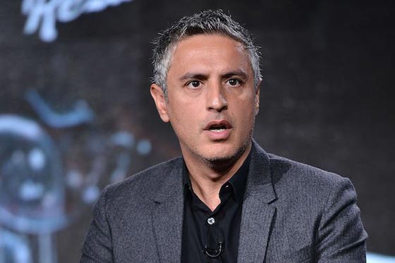  سي ان ان تطرد مقدم برامج دينية لانه وصف ترامب بـ كتلة من الغائط صورة رقم 3