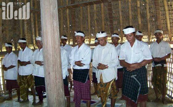 القرية الظالم اهلها.. يتبعون الاسلام ولا يعرفون منه سوى تحريم الخنزير! صورة رقم 16