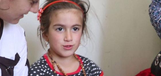  اختطفها داعش وهي في سن الثالثة!! كريستين تعود لاهلها ولا تعرفهم! صورة رقم 1