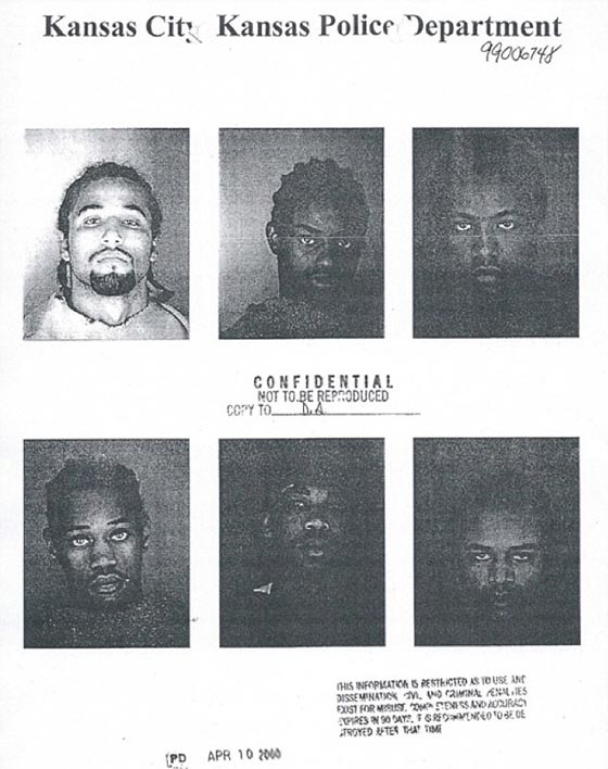 تبرئة امريكي امضى 17 سنة في السجن بسبب جريمة ارتكبها شبيهه! صورة رقم 6