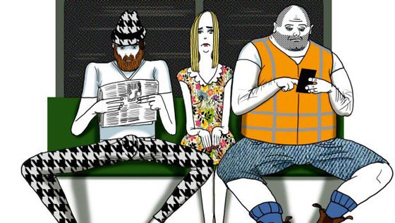 مدريد تحظر على الرجال الجلوس منفرجي الساقين في المواصلات العامة صورة رقم 5