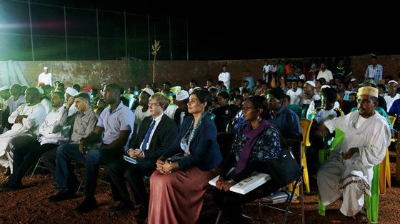 السفارة الأميركية في الخرطوم تلبي دعوة شاب سوداني على الإفطار صورة رقم 3