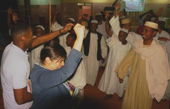 السفارة الأميركية في الخرطوم تلبي دعوة شاب سوداني على الإفطار صورة رقم 9