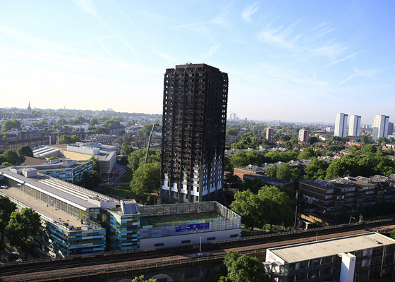 حريق البرج بلندن يتحول الى فضيحة مدوّية.. بـ3 جنيهات كان يمكن تفاديه! صورة رقم 7