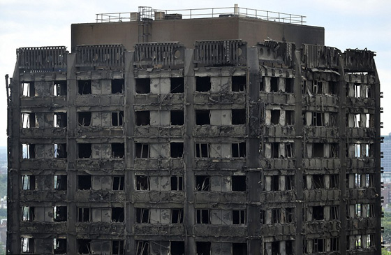 اثيوبي يعترف: حريق البرج بدأ في مطبخ شقتي رقم 16 في الطابق الرابع صورة رقم 15