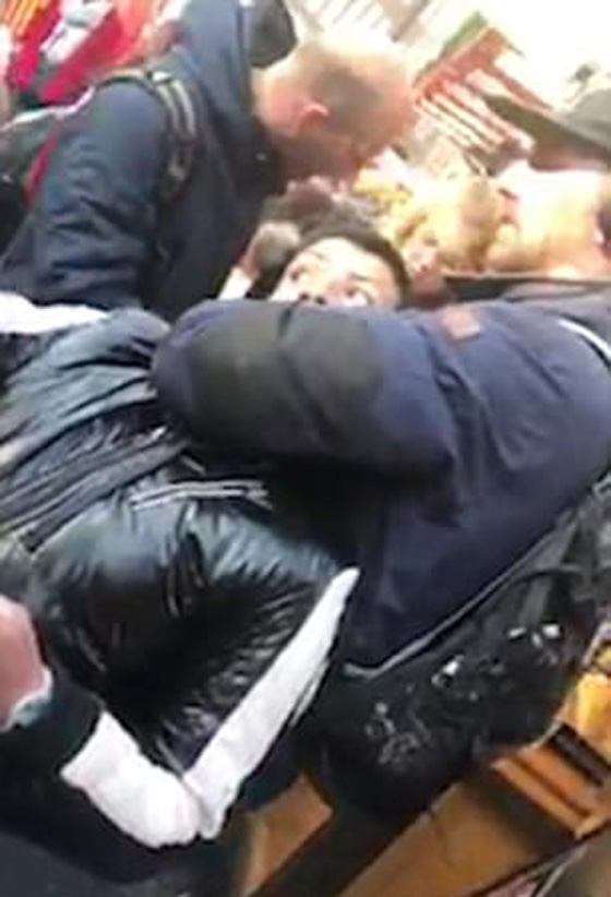 فيديو مثير.. شاهد الفخ الذي نصبته الشرطة الهولندية لنشّال الهواتف! صورة رقم 4