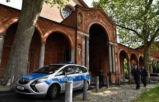 صور اول مسجد ليبرالي في ألمانيا: النساء دون حجاب وبجوار الرجال  صورة رقم 6