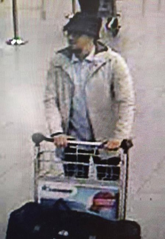 الشرطة تقتل مهاجما انتحاريا في محطة قطارات بروكسل صورة رقم 2