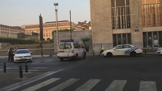 الشرطة تقتل مهاجما انتحاريا في محطة قطارات بروكسل صورة رقم 21