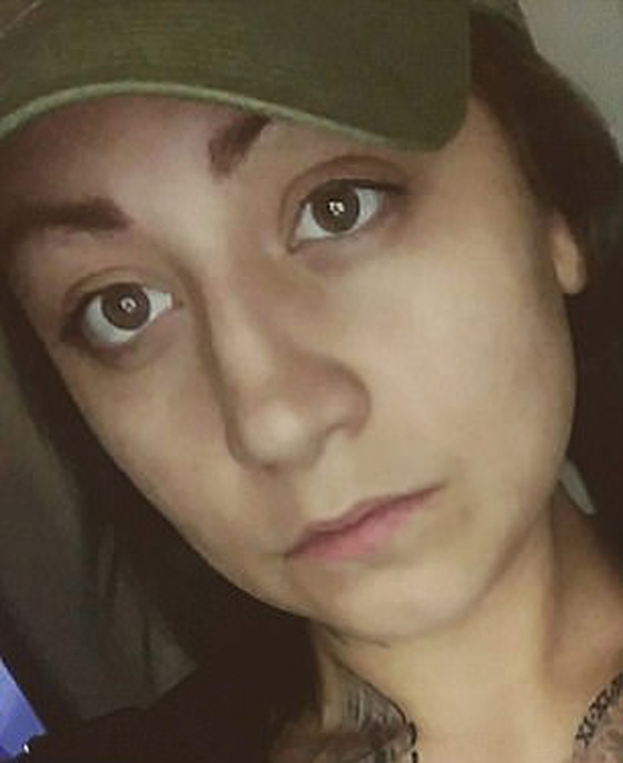 فيديو صادم.. سيدة تعتدي بعنف على فتاة والسبب..! صورة رقم 14