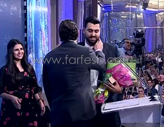 سعد الحريري يفاجئ فتاة بعرض للزواج خلال حفل إفطار رمضاني.. فيديو صورة رقم 7