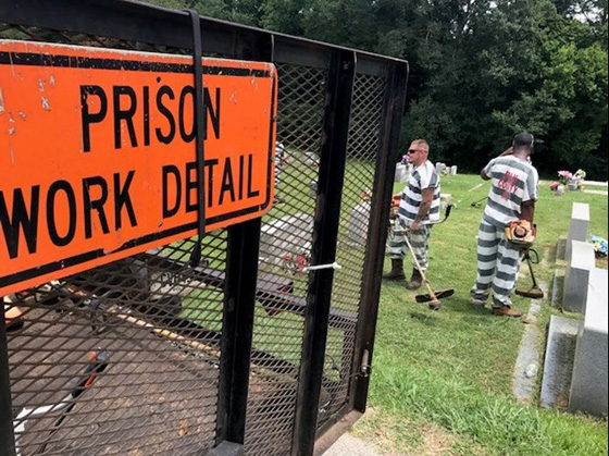 تخفيض عقوبة 6 سجناء لانقاذهم حياة سجّان اصيب بنوبة قلبية صورة رقم 4