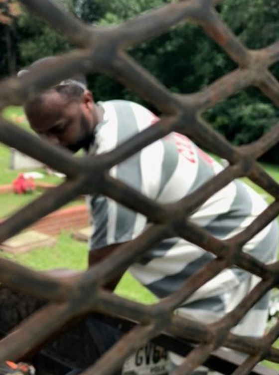 تخفيض عقوبة 6 سجناء لانقاذهم حياة سجّان اصيب بنوبة قلبية صورة رقم 5