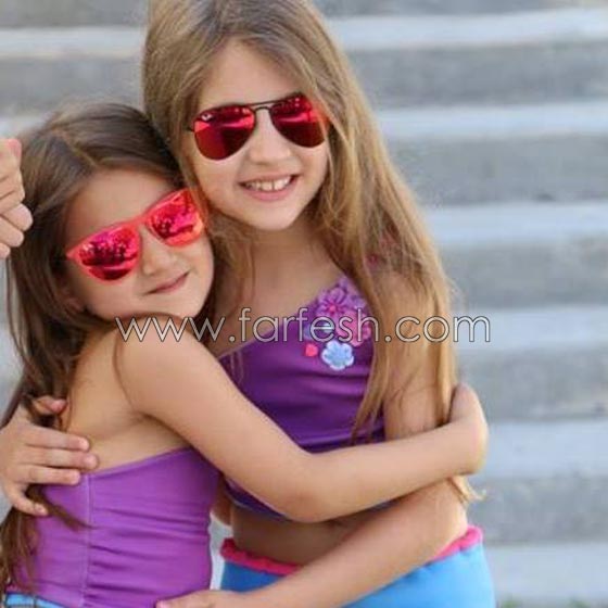 صور ابنتا نانسي عجرم باطلالة على الموضة مع والدهما.. تنافسان عارضات الازياء! صورة رقم 6