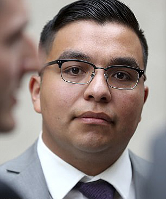 بالفيديو.. طفلة تهدئ أمها بعد مقتل صديقها صورة رقم 9