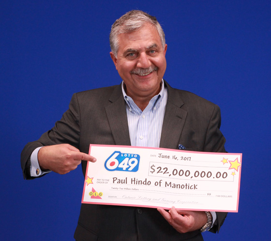 كندي يخطط للبقاء في عمله بعد فوزه بـ 22 مليون دولار صورة رقم 1