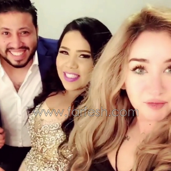 المنتج يفاجئ شيماء سيف ويتقدم لخطوبتها على المسرح وهي تطلق زغروطة صورة رقم 8