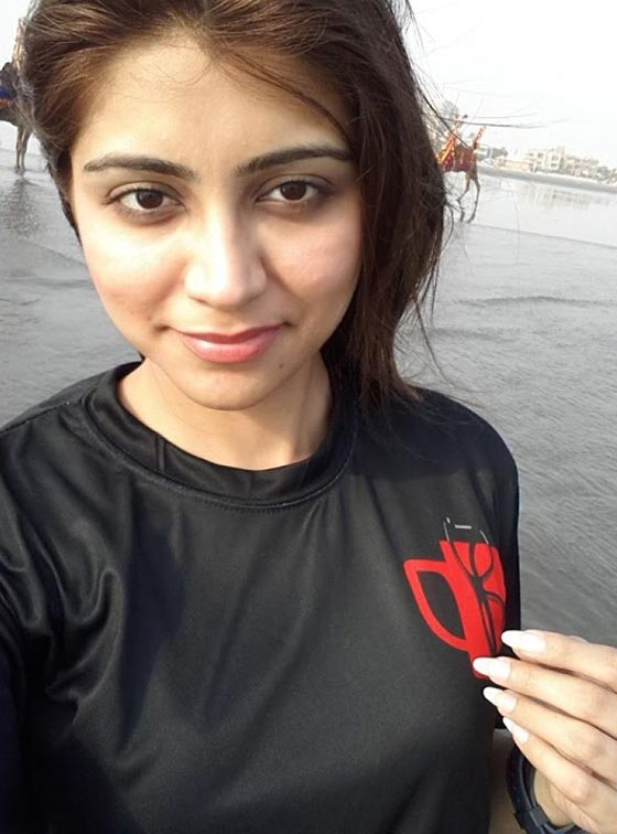  مسلسلات اون لاين يكشف حصريا: فيديو سقوط ووفاة مذيعة باكستانية قديم والمذيعة بخير صورة رقم 9