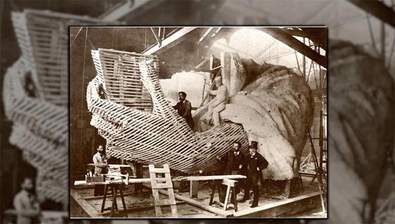  فيديو يكشف تغير لون تمثال الحرية في نيويورك عبر الزمن.. شاهد صورة رقم 4