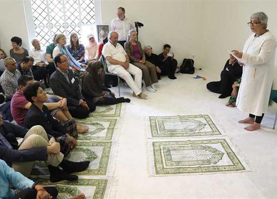 مؤسسة المسجد الليبرالي ببرلين تتلقى 100 تهديد وفرض حماية مشددة عليها صورة رقم 2