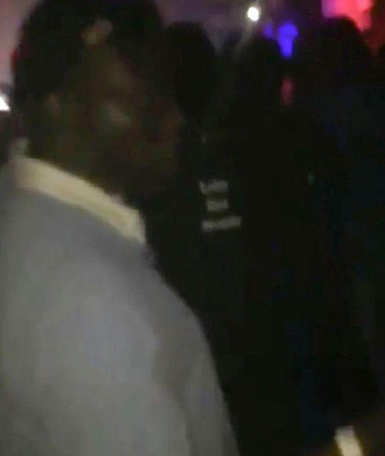 معركة بالاسلحة النارية داخل ملهى مكتظ بالرواد في اركنساس الامريكية صورة رقم 19