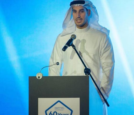  والد ريهانا في تصريح صادم وعنصري عن حبيبها السعودي! صورة رقم 10
