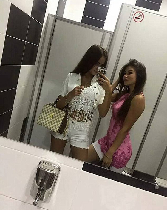 فيديو مروع: لحظة مقتل ملكة جمال بحادث طرق مأساوي خلال بث مباشر صورة رقم 8