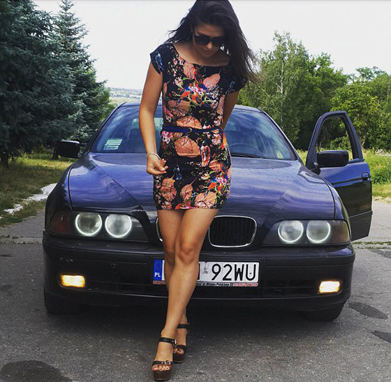 فيديو مروع: لحظة مقتل ملكة جمال بحادث طرق مأساوي خلال بث مباشر صورة رقم 11