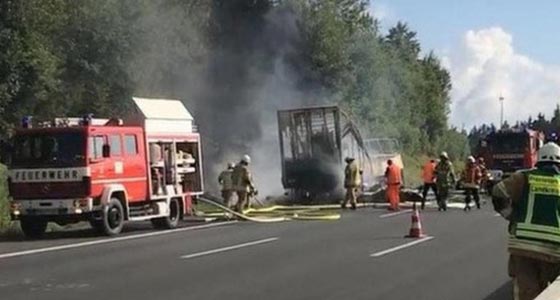 17 مفقودا في حادث سير خطير والسلطات الالمانية تخشى موت الكثيرين صورة رقم 1