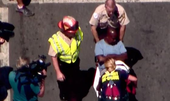  سيارة تدهس 10 اشخاص قرب مطار لوغان الدولي ببوسطن صورة رقم 9