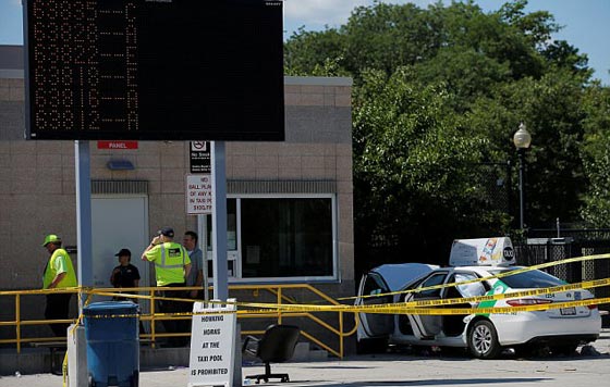  سيارة تدهس 10 اشخاص قرب مطار لوغان الدولي ببوسطن صورة رقم 6